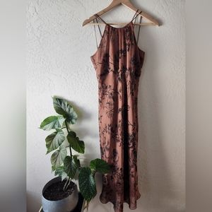 ✨️SOLD✨️Super stunning vintage style high neck dress